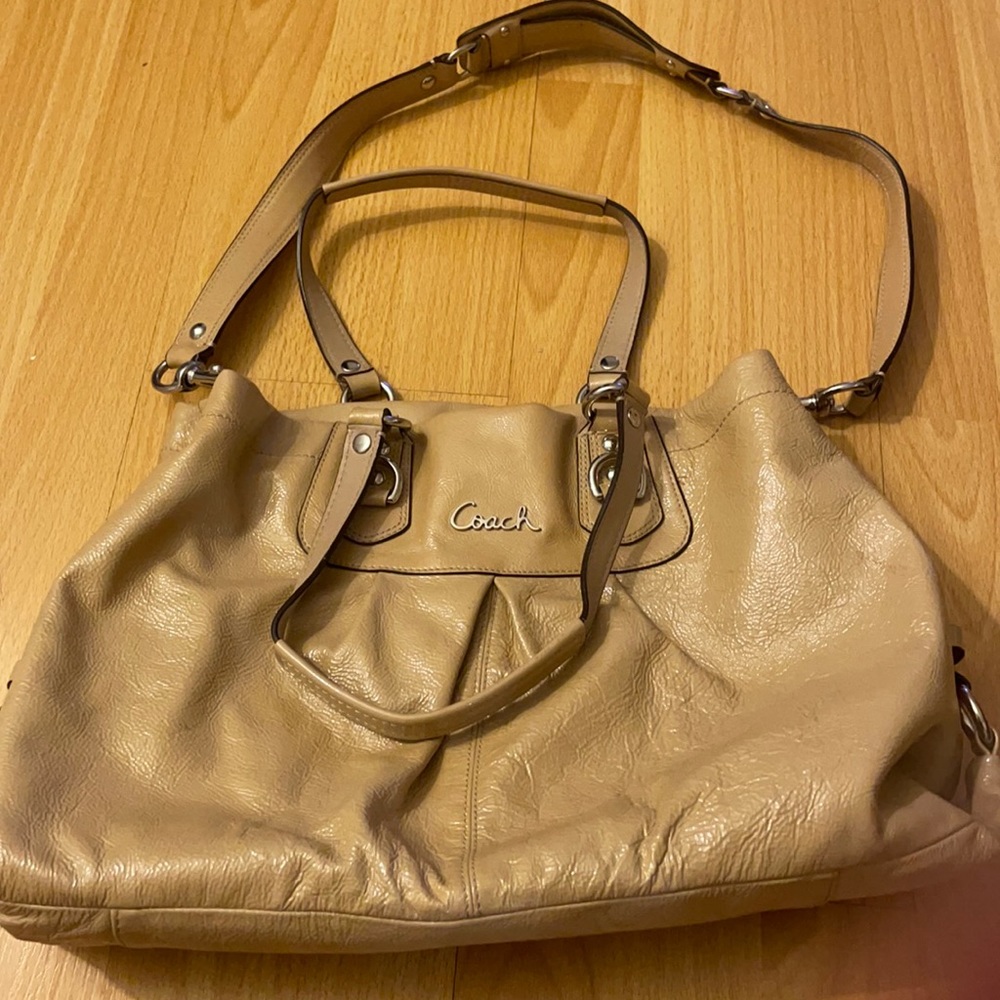 Coach shoulder/cross bag.